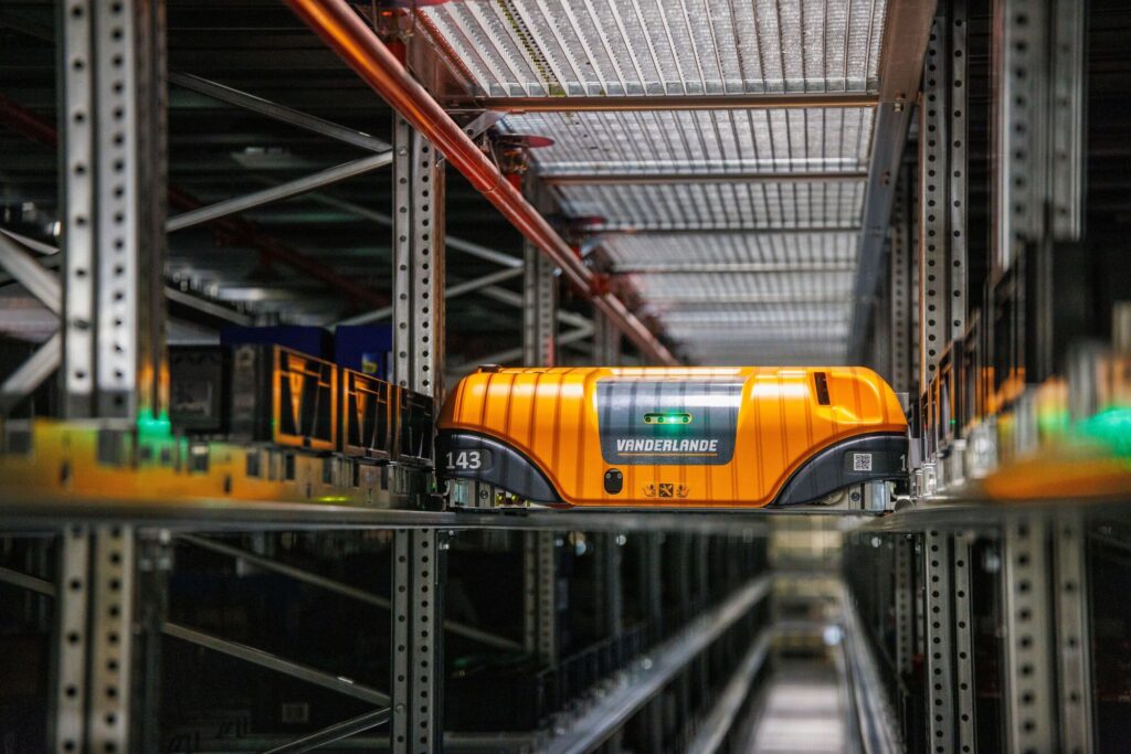 Kmart Automates new Omni-channel Facility